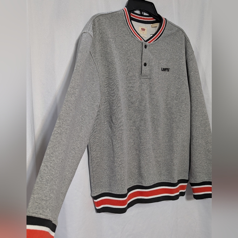 NWT Levi's Snap Crewneck Henley Embroidered Men's Grey Sweatshirt Size Medium - Picture 8 of 16